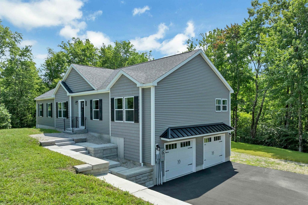 Photo of 556 Old Candia Road, Candia, NH 03034 (MLS # 5102538)