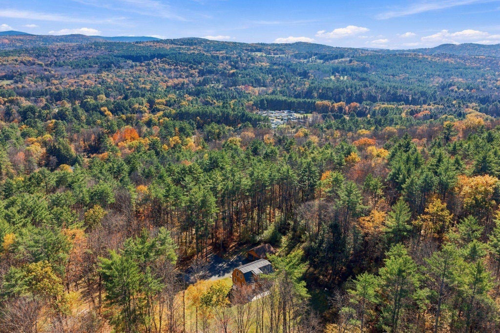 Photo of 226 Ledge Drive, Plainfield, NH 03781 (MLS # 5113433)