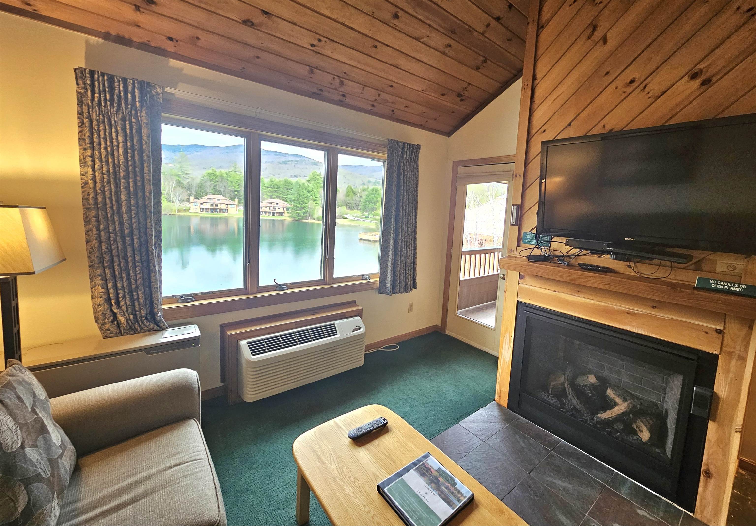 10 Lakeside West Drive 56 B