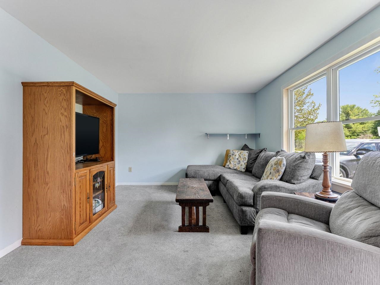 19 Brookside Drive