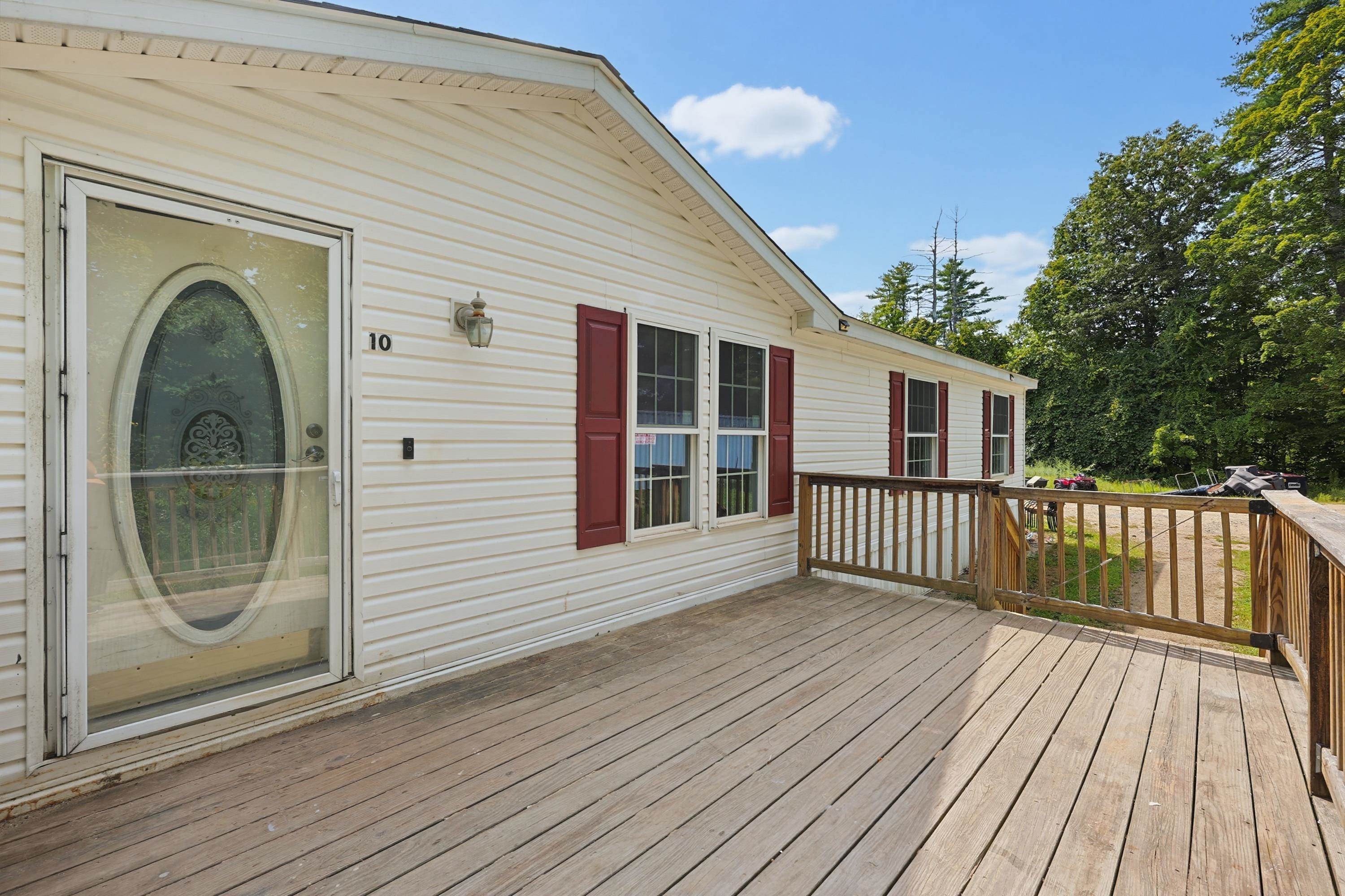 10 Davis Lane