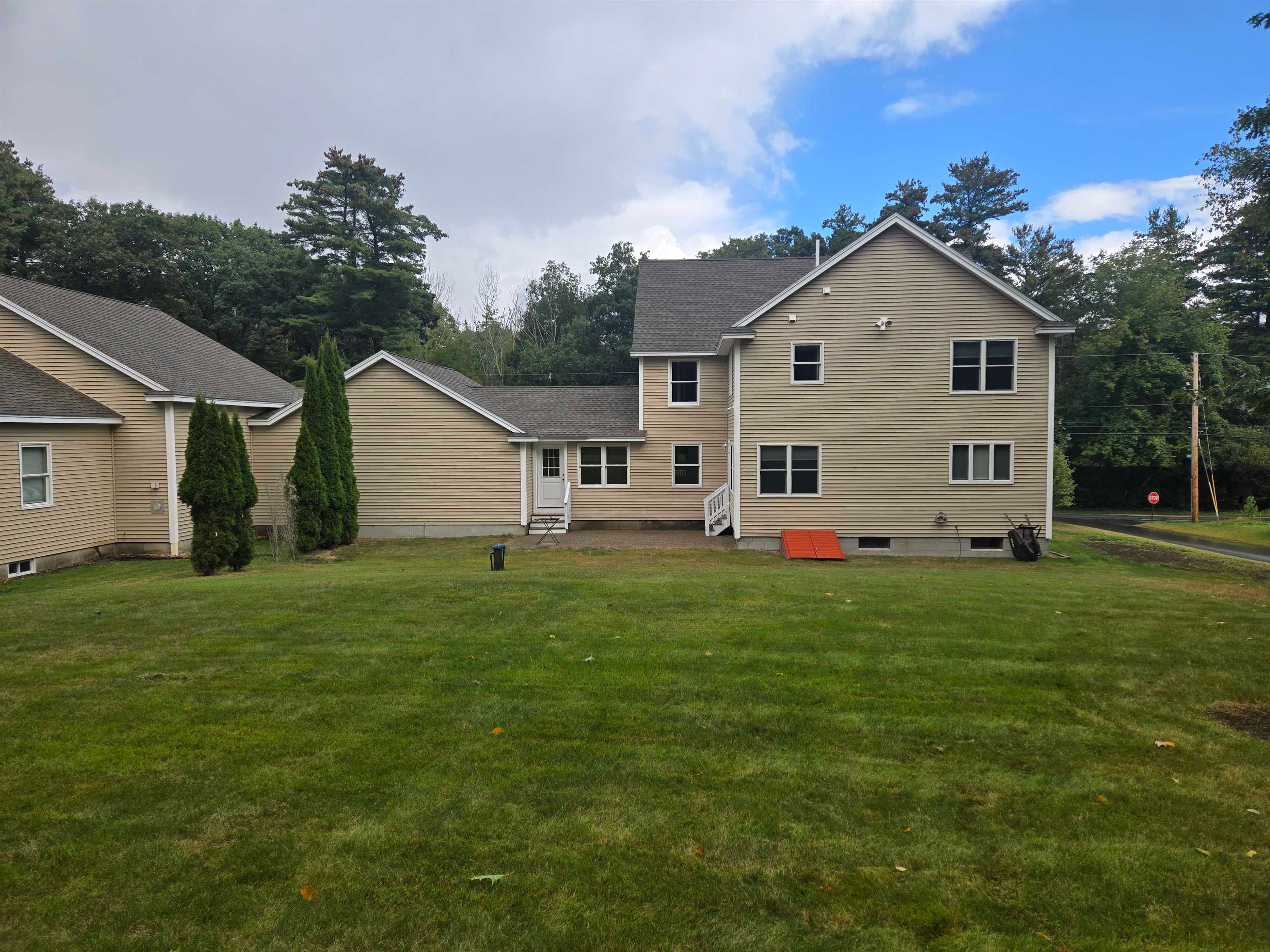 82 Dutton Road