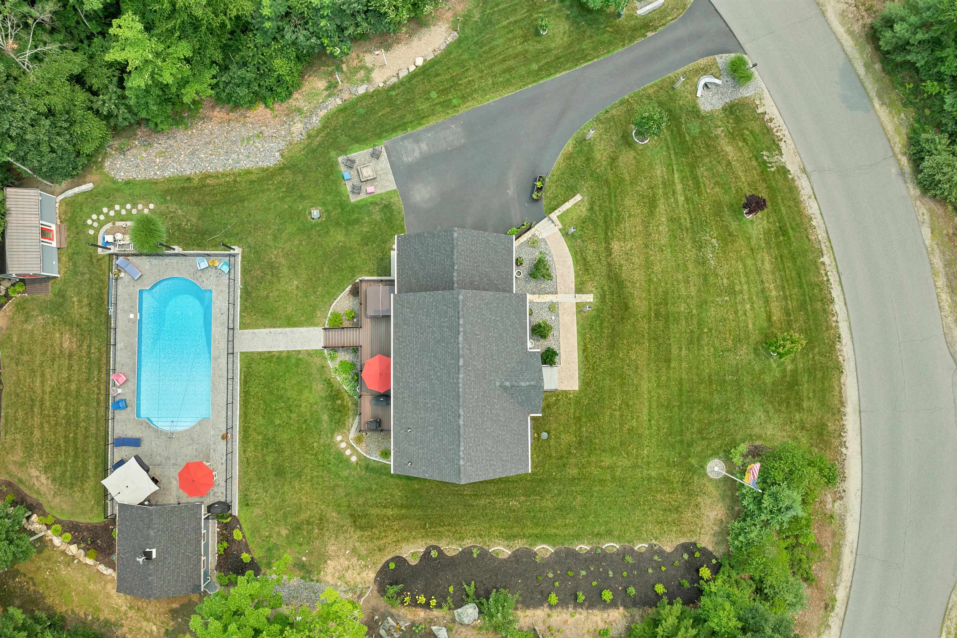 95 Olde Bridge Lane