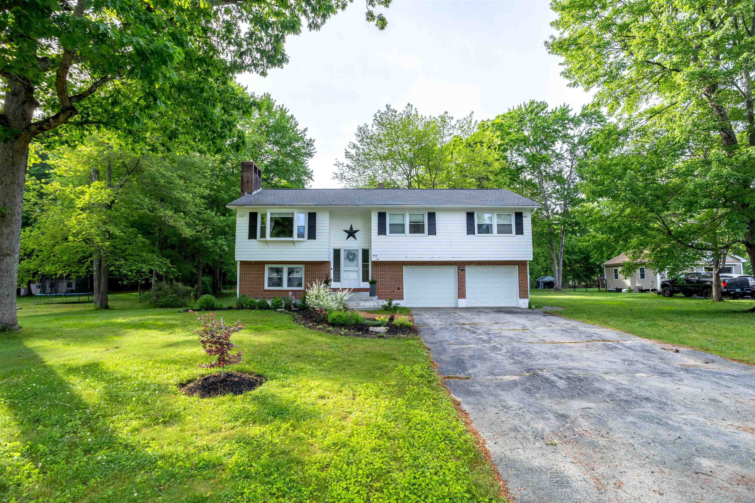 32 Alvirne Drive