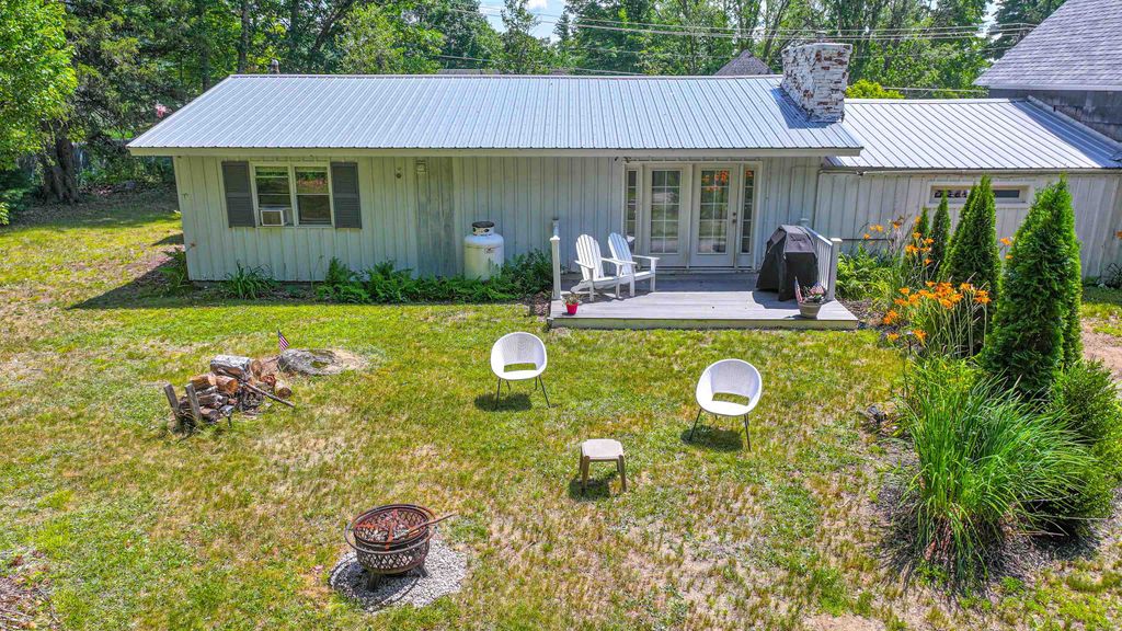 Photo of 216 Mechanic Street #A, Conway, NH 03860 (MLS # 5099746)