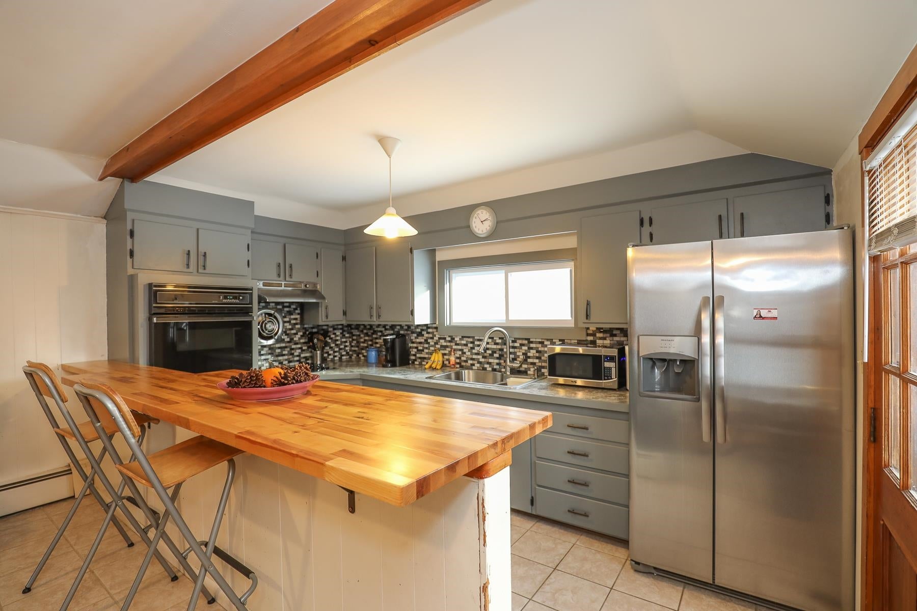 430 Boynton Street 2nd floor