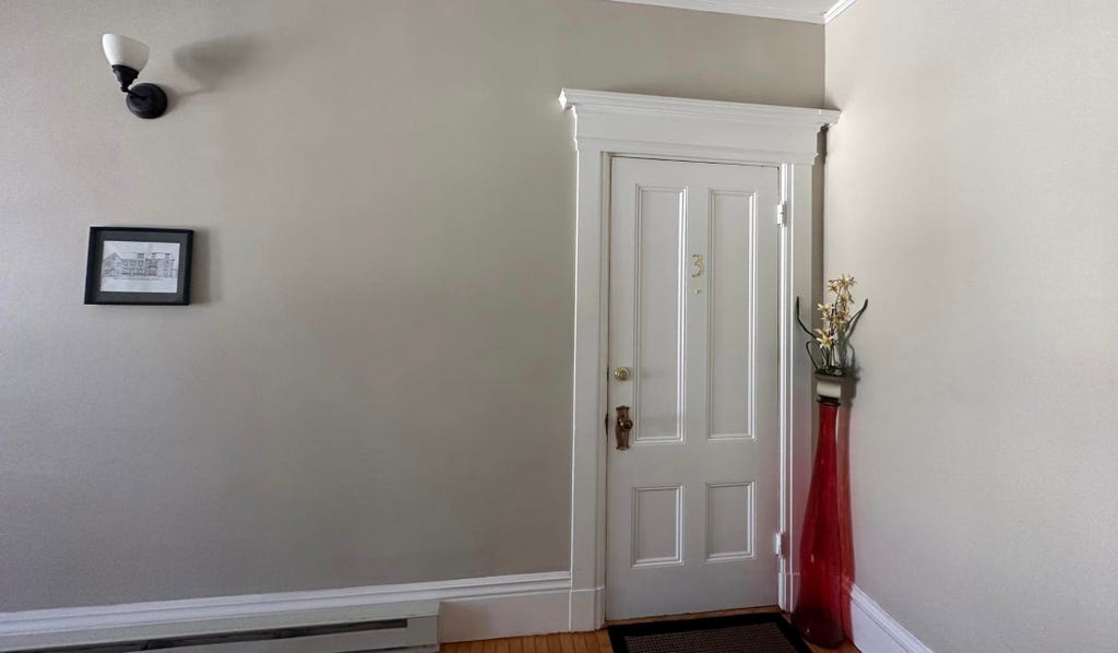 Photo of 313 Bridge Street #3, Manchester, NH 03104 (MLS # 5103816)
