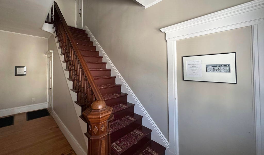 Photo of 313 Bridge Street #3, Manchester, NH 03104 (MLS # 5103816)