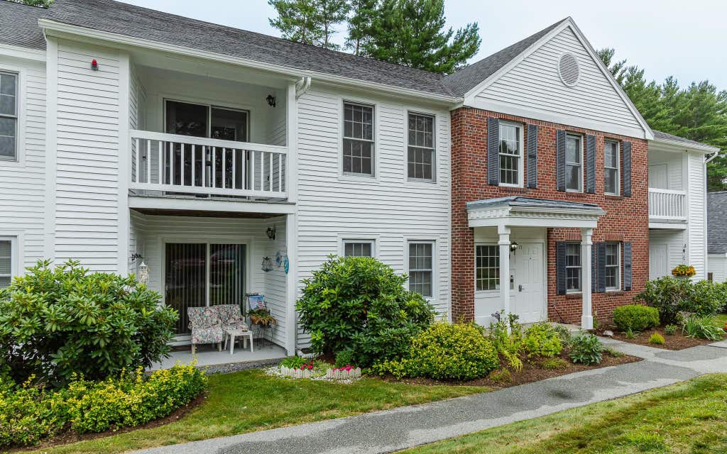 Photo of 15 Windsor Court #G, Keene, NH 03431 (MLS # 5105395)