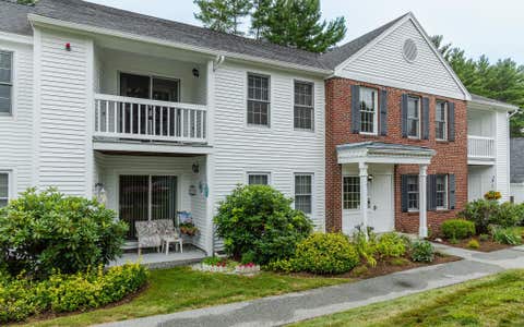 Photo of 15 Windsor Court #G, Keene, NH 03431 (MLS # 5105395)