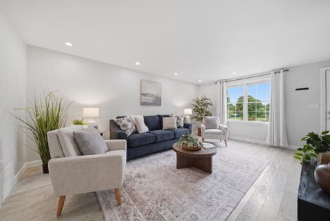 Photo of 10 Oliver Street, Haverhill, MA 01832 (MLS # 5104106)