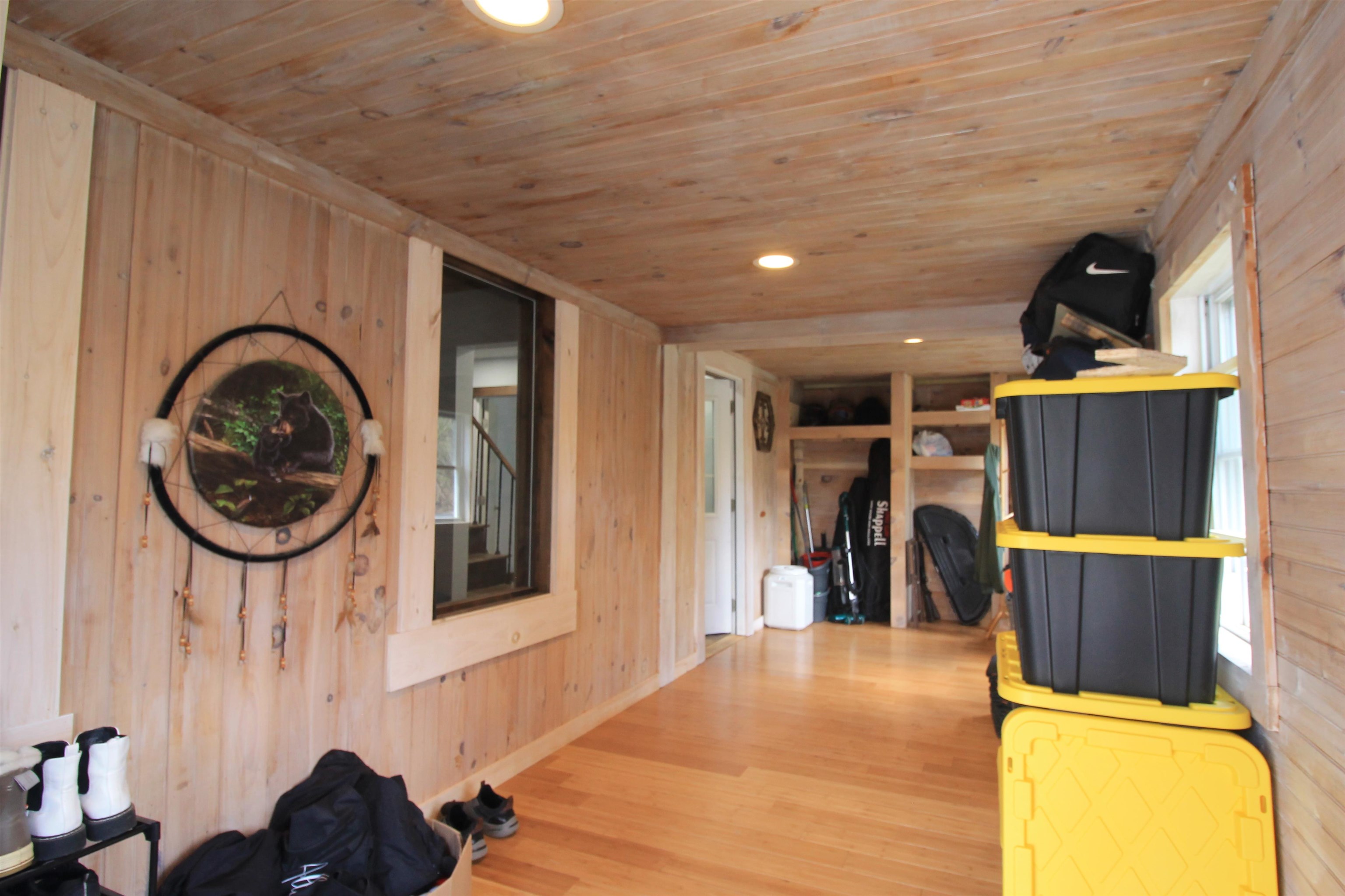21 Mirror Lake Road