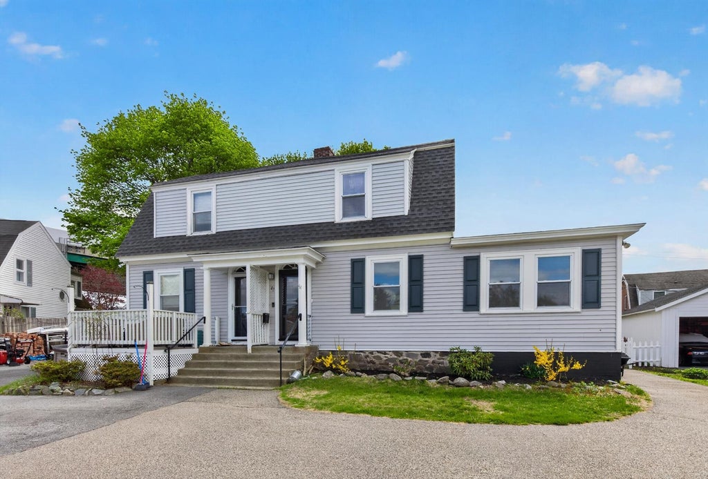 Photo of 47 Concord Way, Portsmouth, NH 03801 (MLS # 5088060)