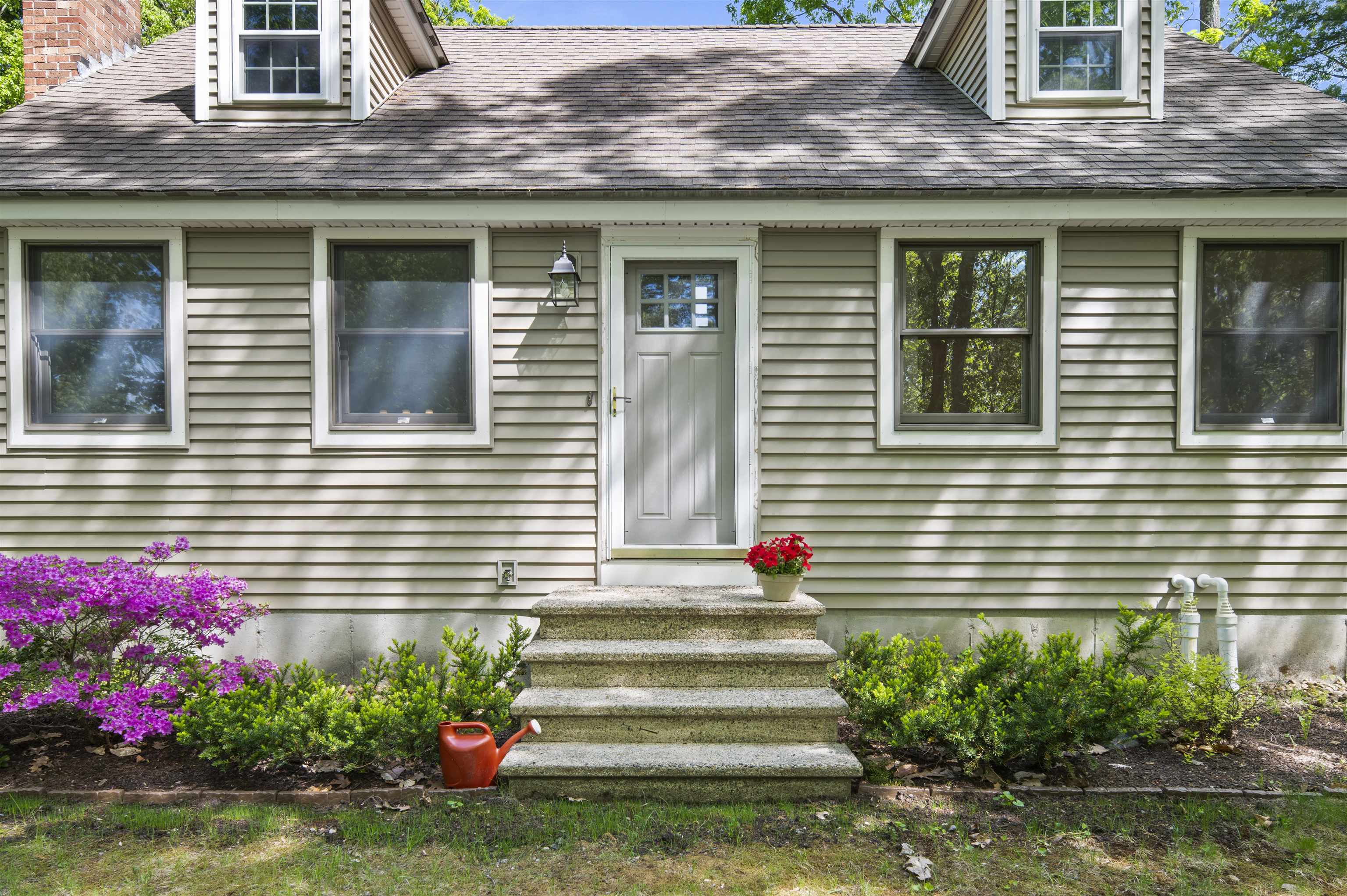 6 Patricia Avenue