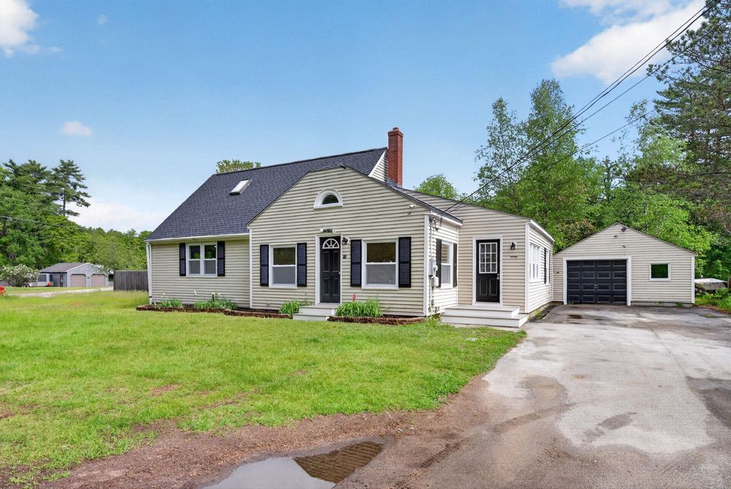 Photo of 96 Salmon Falls Road, Rochester, NH 03868 (MLS # 5092803)