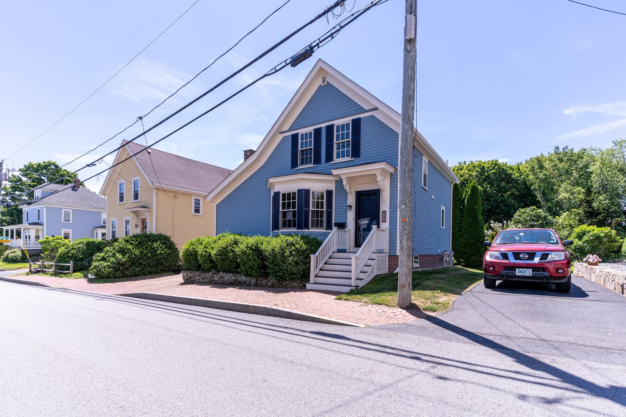 112 New Castle Avenue