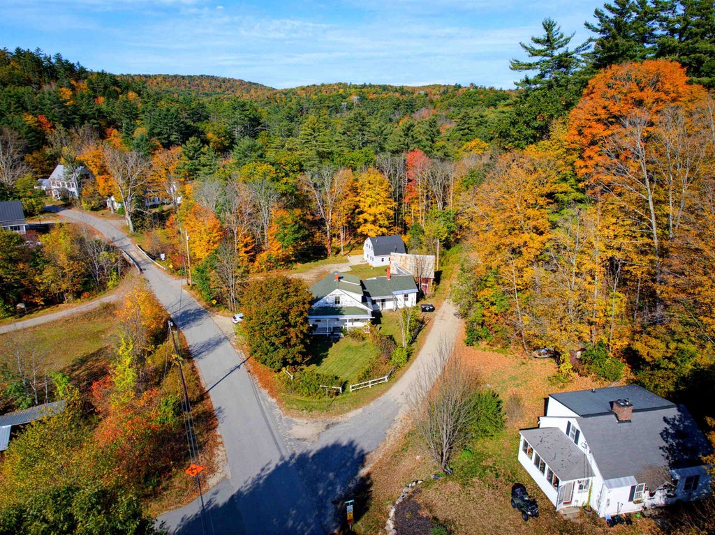Photo of 20 Ellsworth Hill Road, Wentworth, NH 03282 (MLS # 5114091)