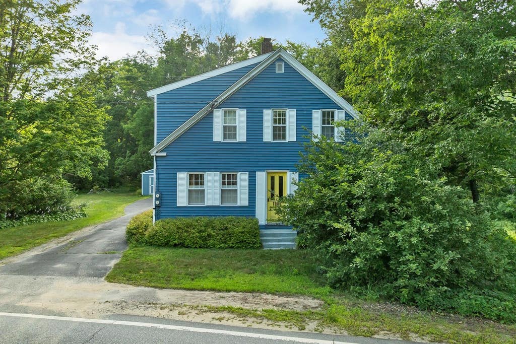 Photo of 1181 New Hampshire Route 175 Route, Campton, NH 03223 (MLS # 5102629)