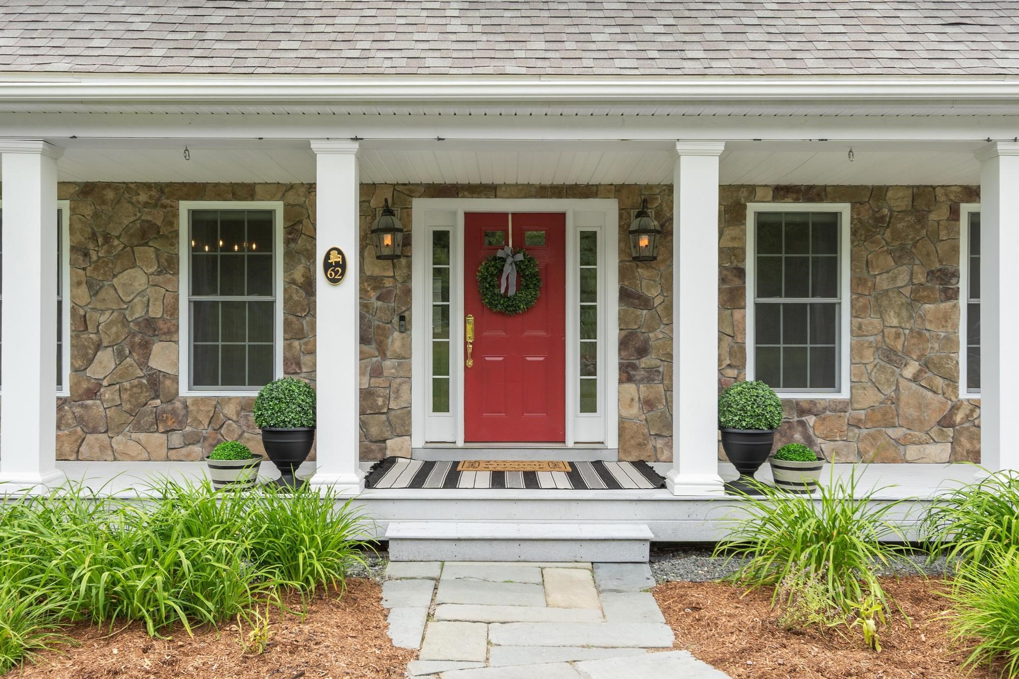 62 Monadnock Lane