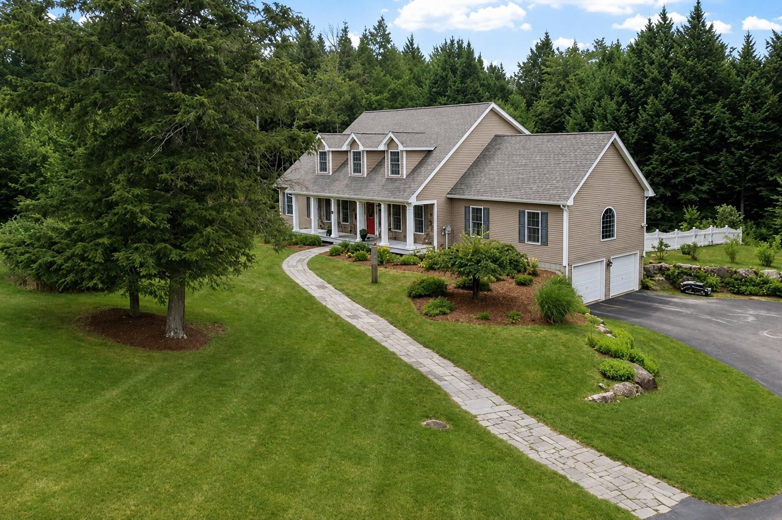 62 Monadnock Lane