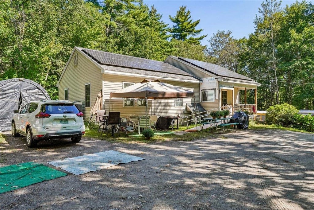 Photo of 333 Ridge Road, Farmington, NH 03835 (MLS # 5111168)