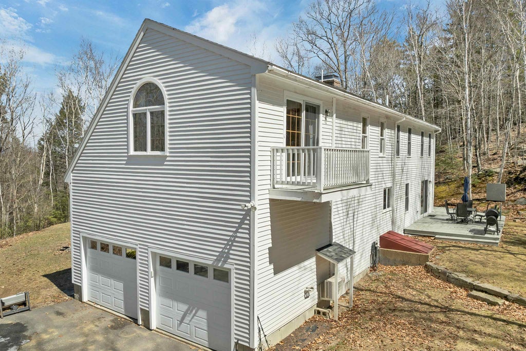 Photo of 204 Cherry Valley Road, Alton, NH 03810 (MLS # 5096309)