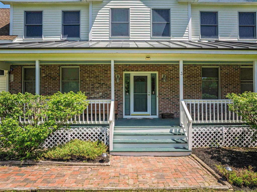 Photo of 3 Foxtail Ridge Road, Dover, NH 03820 (MLS # 5091740)