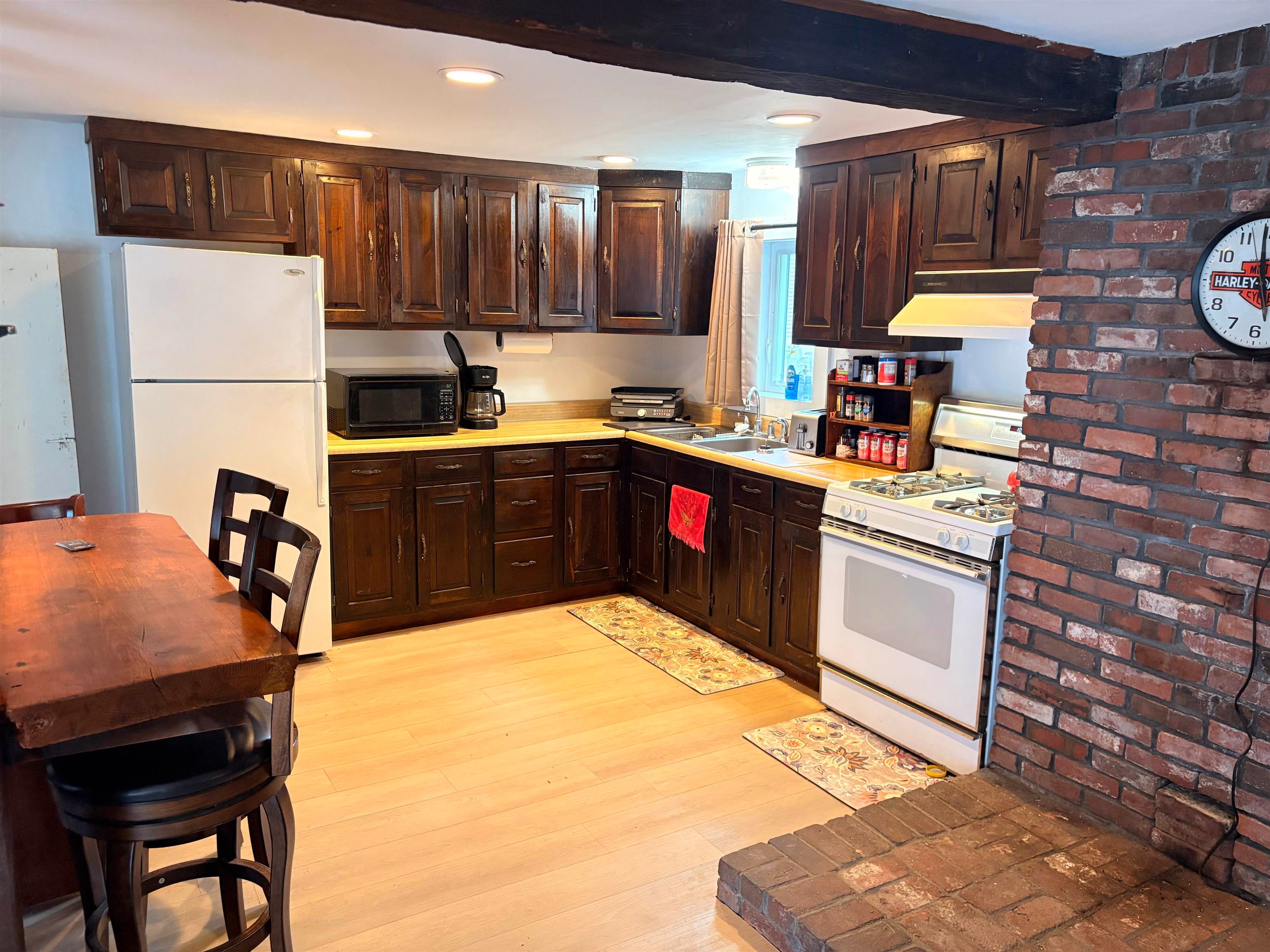 12 Littlefield Drive