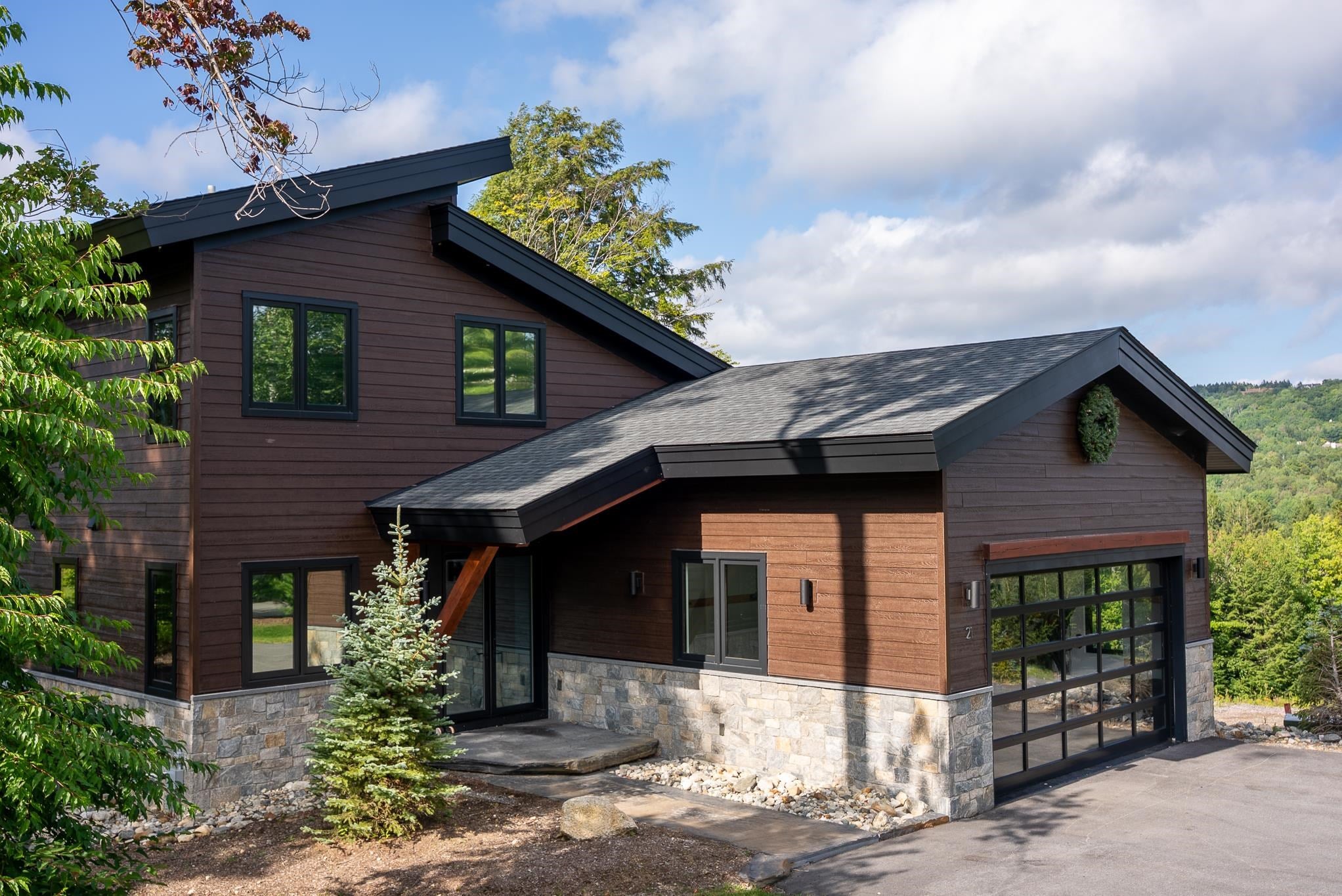 21 Sundance Village Loop
