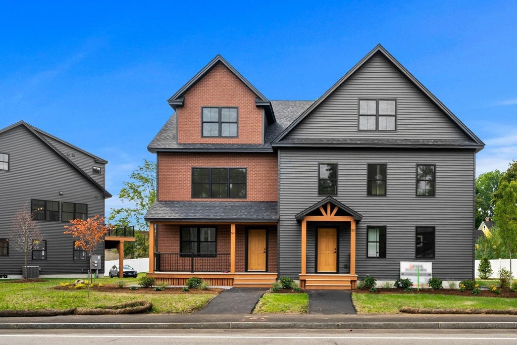 Photo of 52 Main Street, Exeter, NH 03833 (MLS # 5109130)