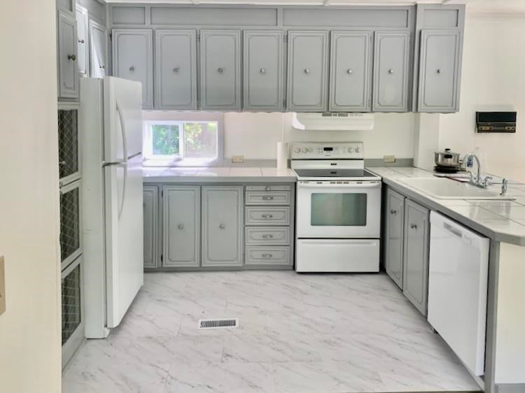 862 Mayhew Turnpike 16