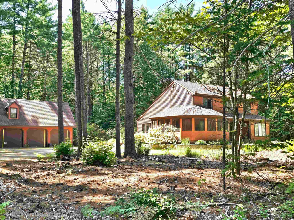 Photo of 110 Green Hill Road, Conway, NH 03813 (MLS # 5103608)
