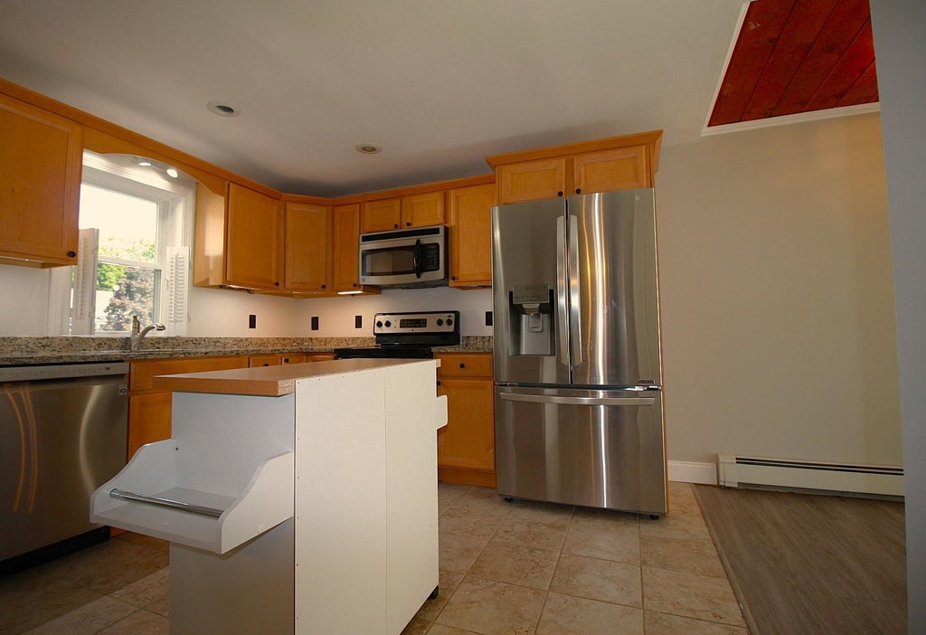Photo of 70 Modena Drive, Concord, NH 03303 (MLS # 5111262)