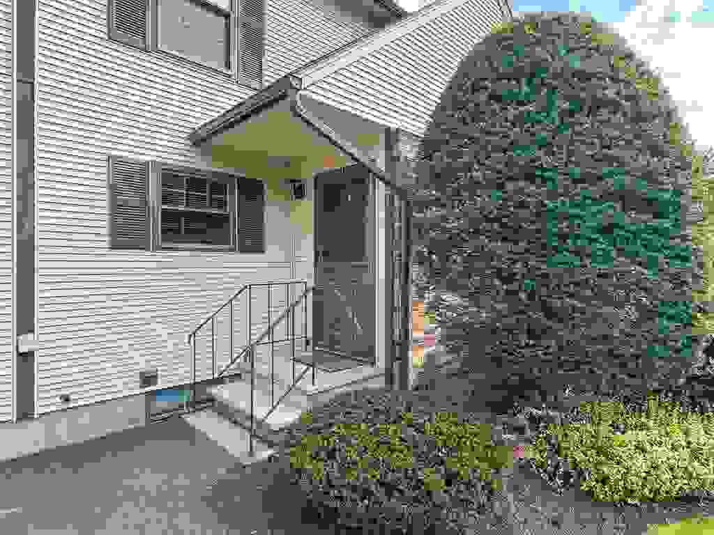Photo of 710 Main Street #21, Keene, NH 03431 (MLS # 5103001)