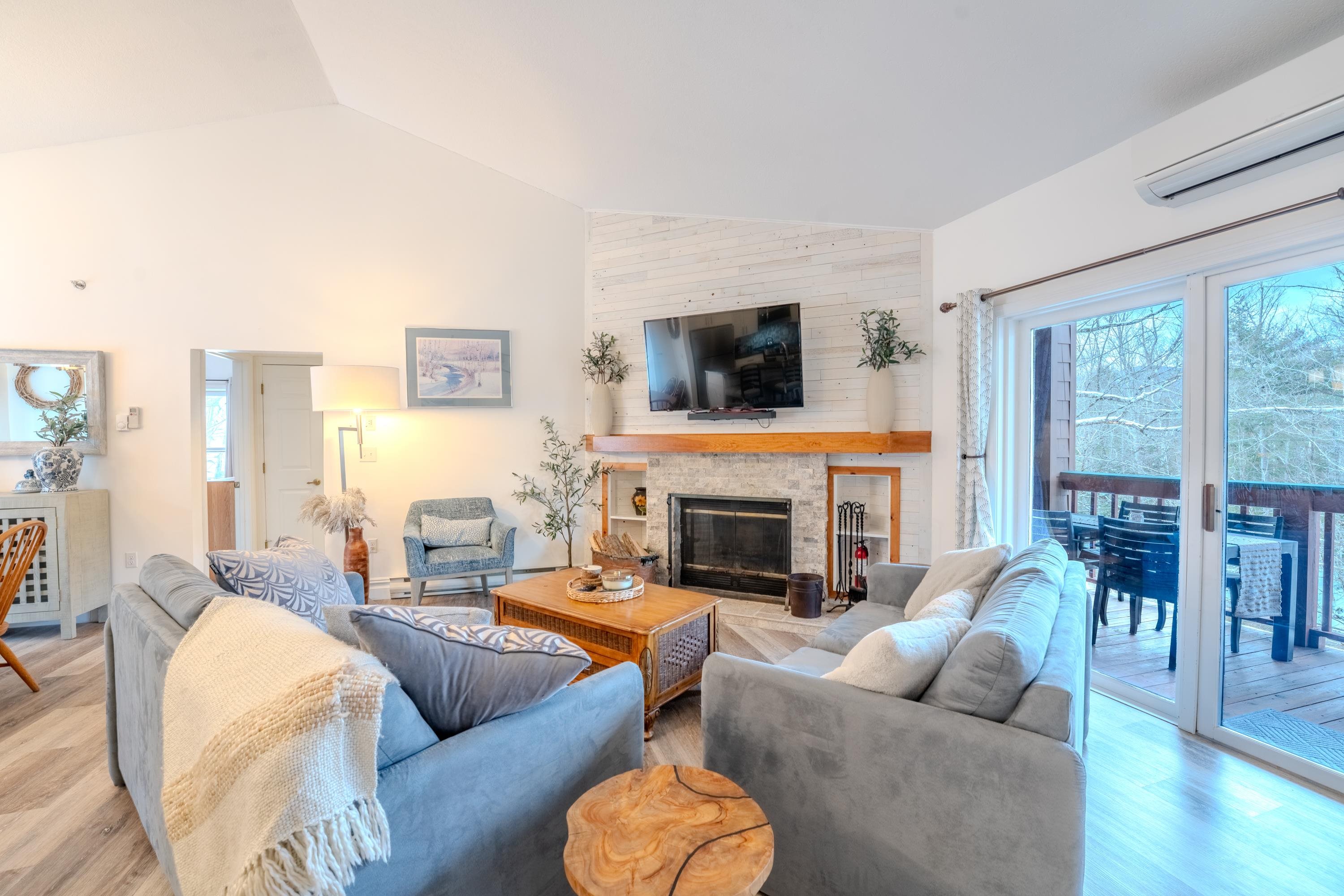 65 Riverfront Drive 216