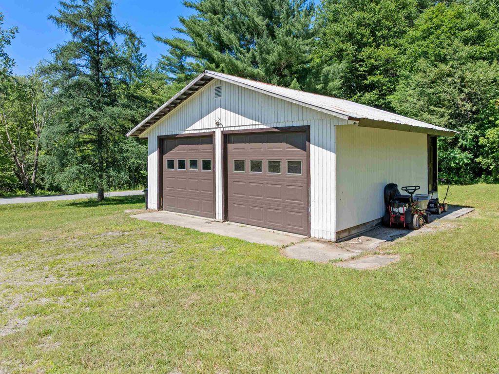 Photo of 46 Pine Hill Road, Monroe, NH 03771 (MLS # 5101391)