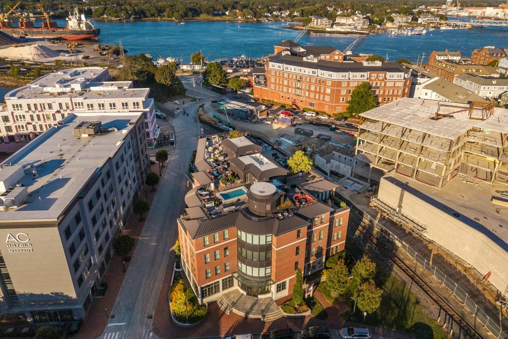 Photo of 233 Vaughan Street #301, Portsmouth, NH 03801 (MLS # 5112309)