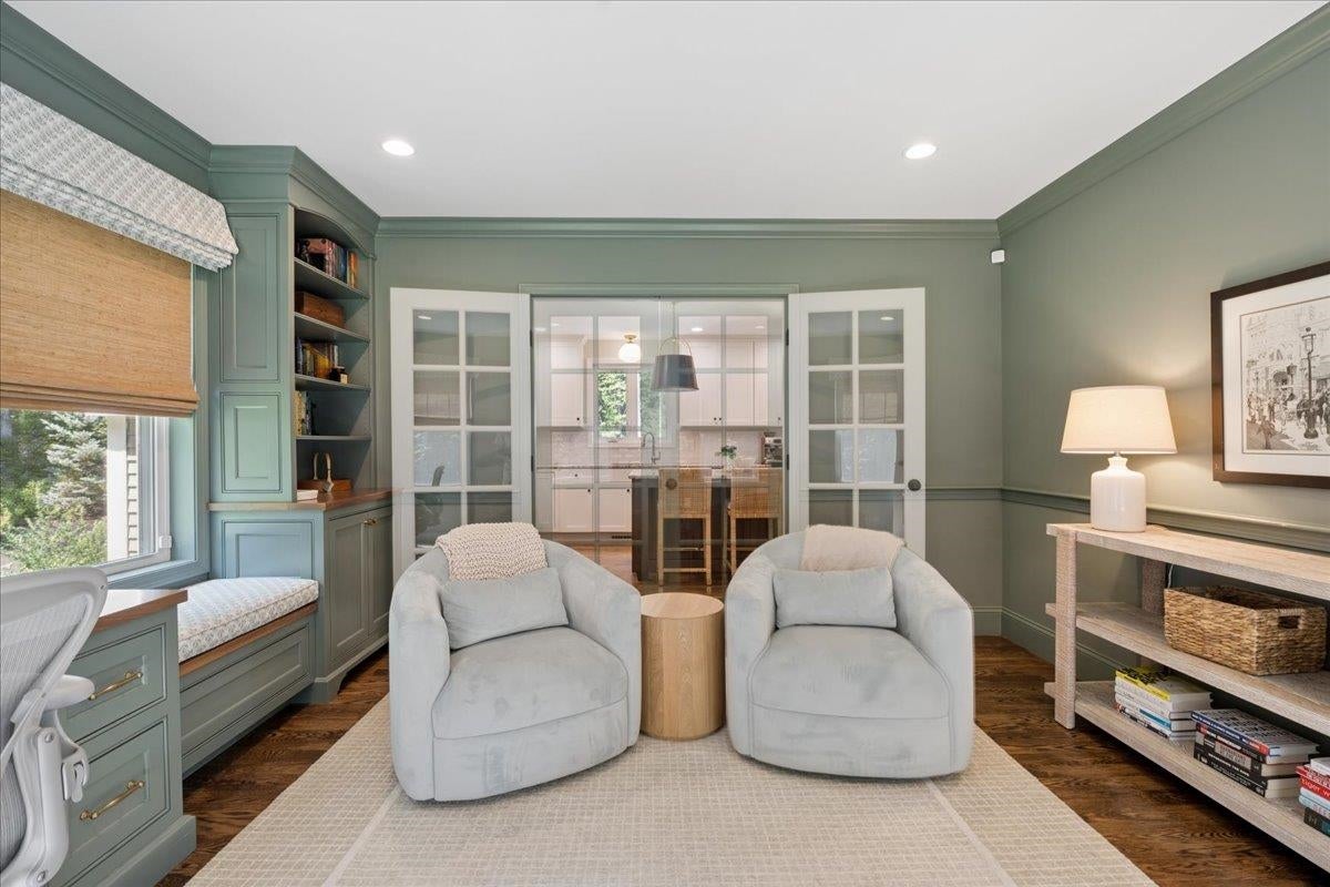 42 Laurel Hill Road