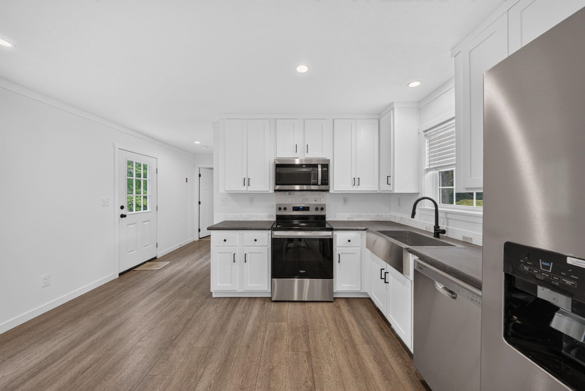 111 Old Brookline Road 2