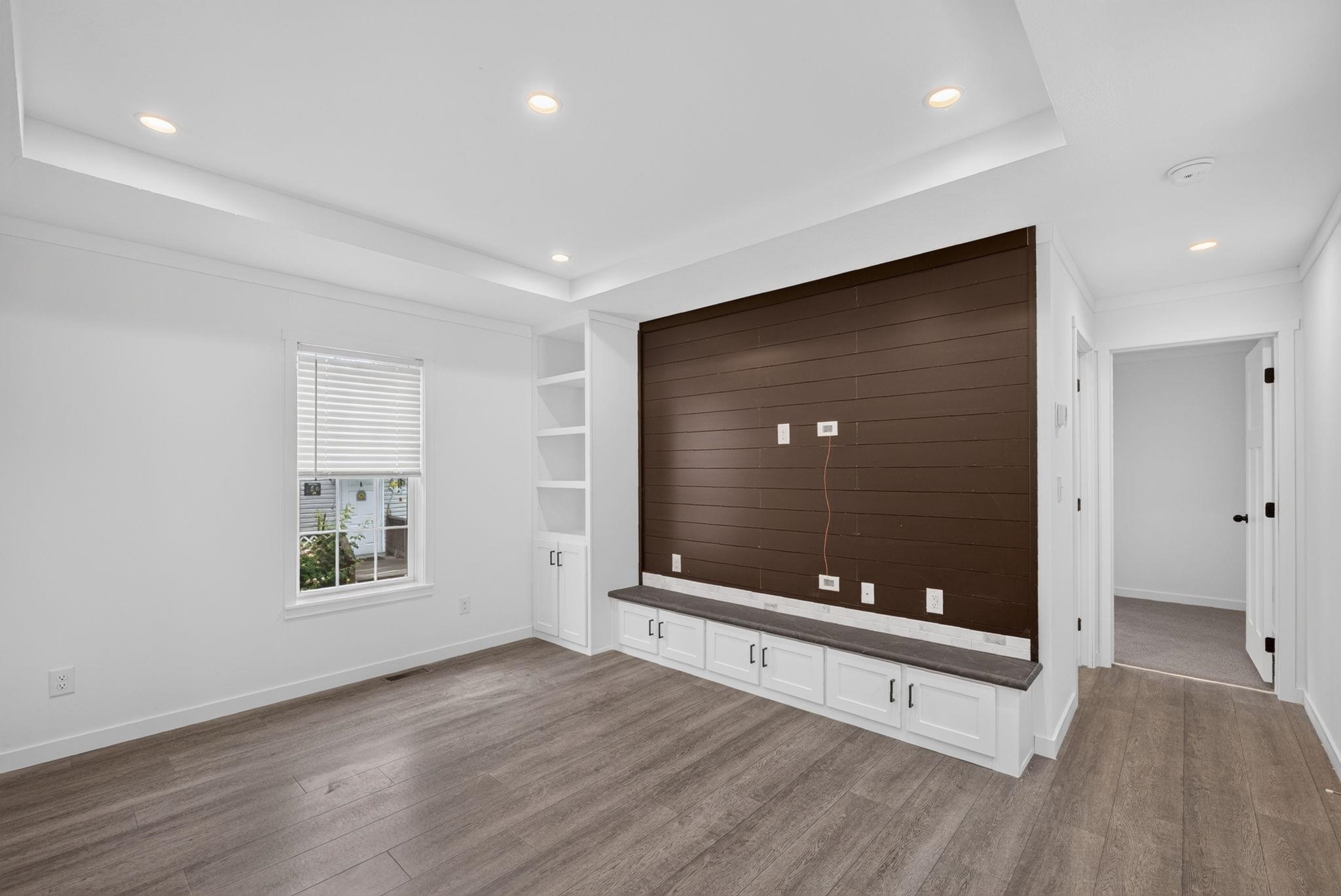 111 Old Brookline Road 2