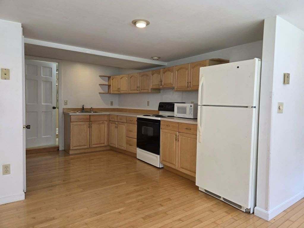 Photo of 132 1st Crown Point Road #Basement, Strafford, NH 03884 (MLS # 5098359)
