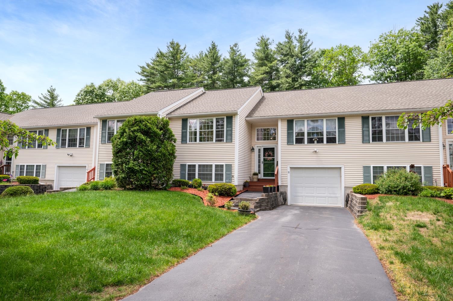 11 Nathaniel Drive 11