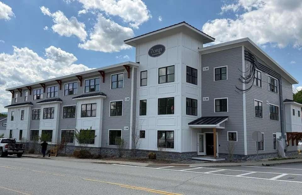 Photo of 141 Main Street, Lincoln, NH 03251 (MLS # 5104772)