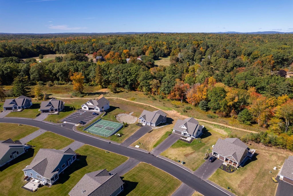 Photo of 20 Edgewater Drive, Brentwood, NH 03833 (MLS # 5103417)
