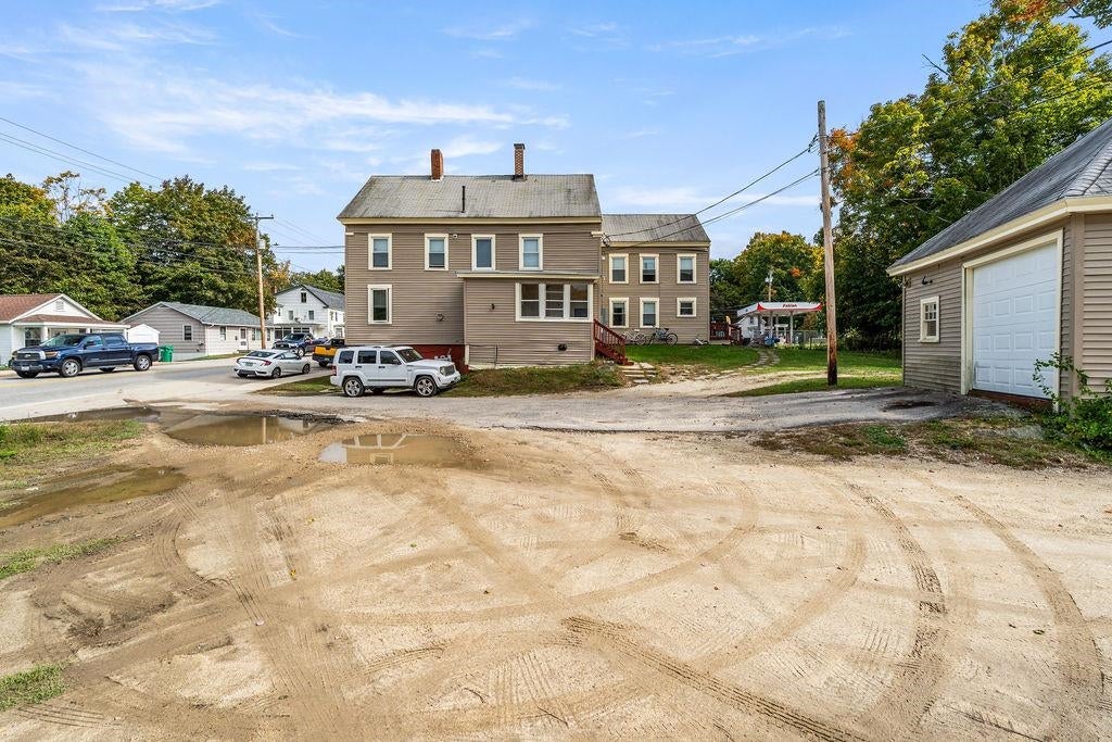 163 Autumn Street
