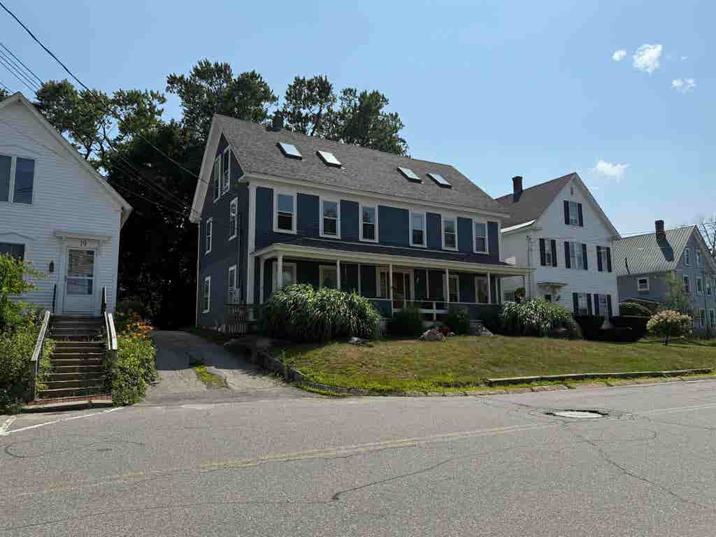 Photo of 15 Lehner Street #3, Wolfeboro, NH 03894 (MLS # 5099410)