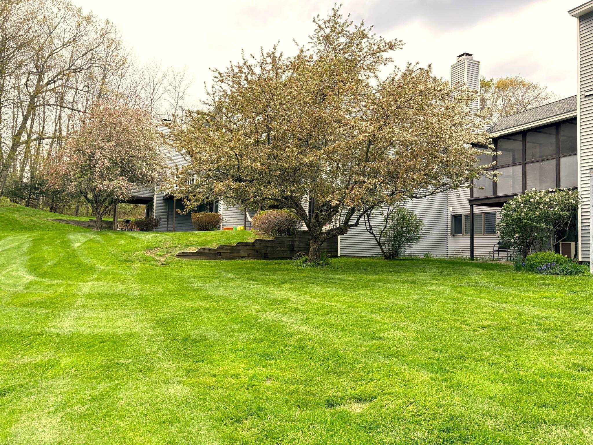 9 Bucks Hill Road