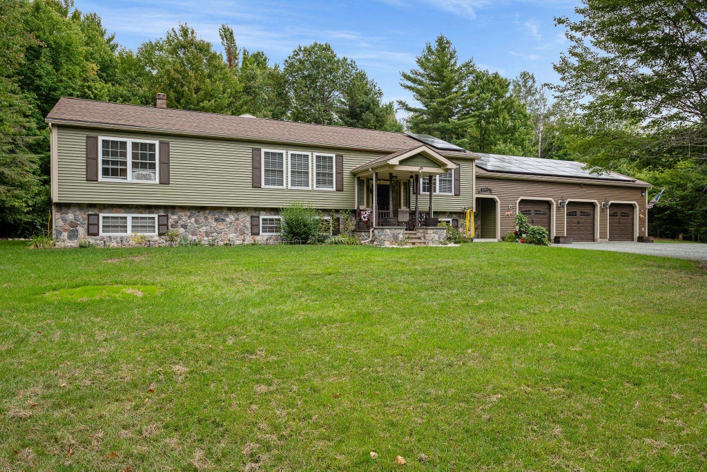 Photo of 18 Stone Drive, Stark, NH 03582 (MLS # 5108572)