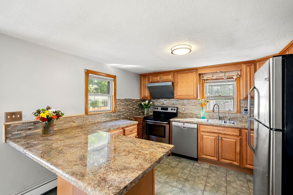 Photo of 62 Armand Avenue, Manchester, NH 03103 (MLS # 5110434)