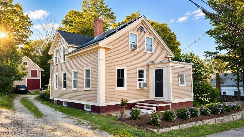 Photo of 21 Linden Street, Somersworth, NH 03878 (MLS # 5101983)